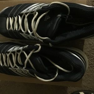 ADIDAS MENS SNEAKERS SIZE 11
